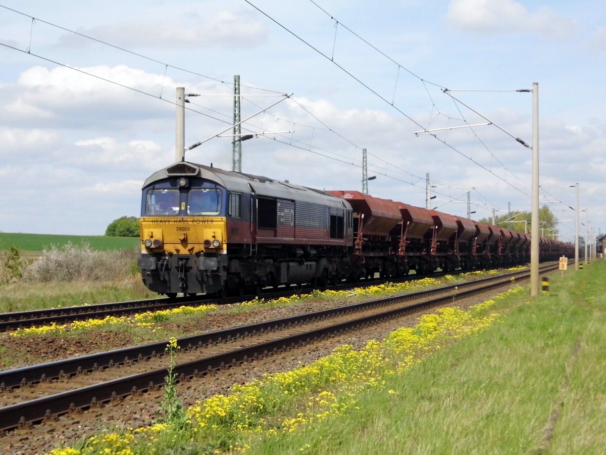 Am 28.04.2015 kam die 29003 von der HHPI aus der Richtung Stendal nach Demker und fuhr weiter in Richtung Magdeburg .