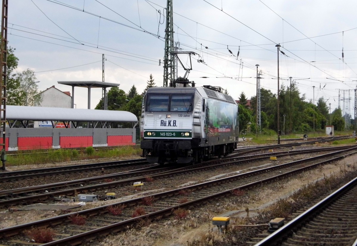 Am 28.05.2015 kam die 145 023-6 von der Press aus Richtung Hannover nach Stendal   .