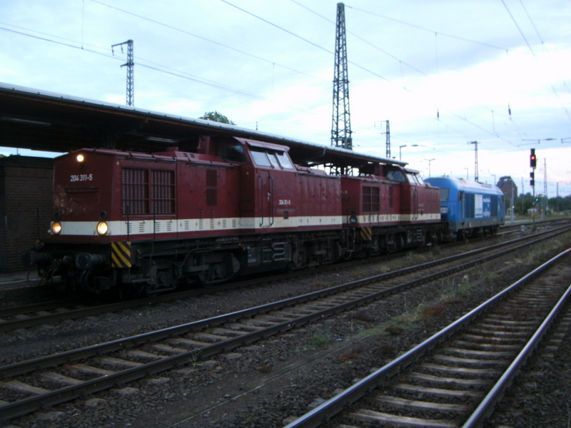 Am 29.06.2014 kamen die 204 347-9 und die 204 311-5 und die 253 014-9 von der MTEG ( Press ) aus Richtung Magdeburg  nach Stendal und fuhren  ins RAW Stendal. 