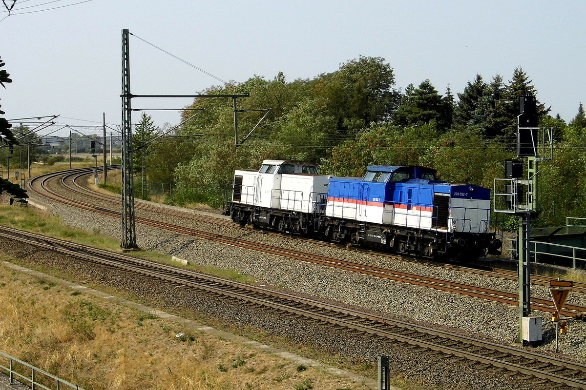 Am 29.08.2018 fuhren die 203 051-8 und die 203 052-7 von der Press von Stendal nach Niedergörne .