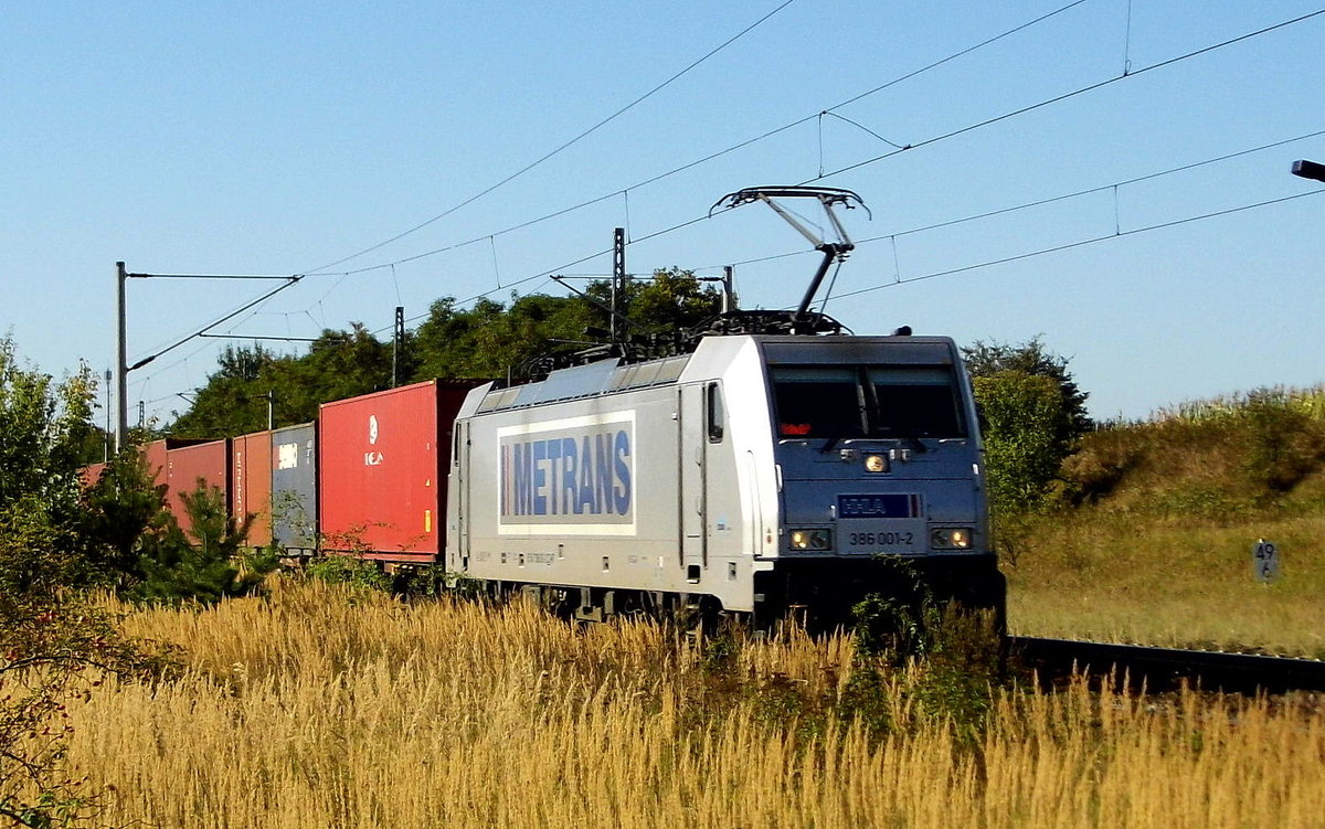 Am 31.08.2016 kam die 386 001-2 von METRANS aus der Richtung  Magdeburg  nach Demker und fuhr weiter in Richtung Stendal .
