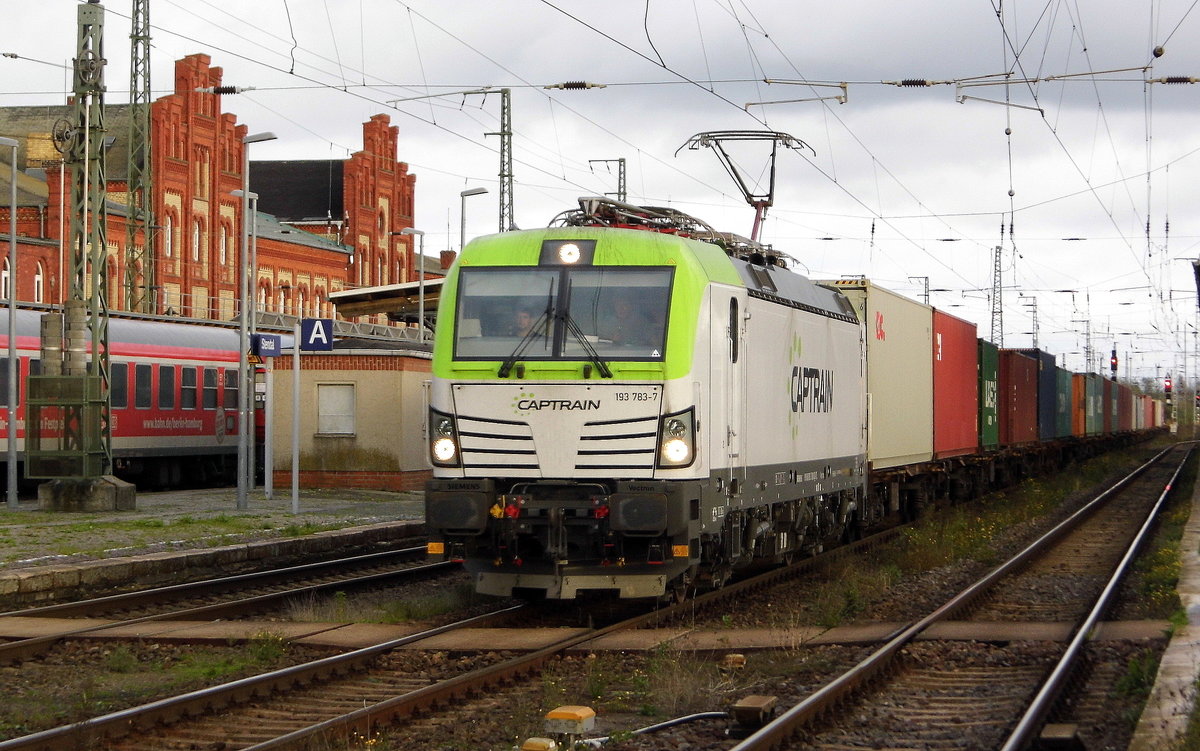 Am 31.10.2017 kam die 193 783-7 von CAPTRAIN aus Richtung Magdeburg nach Stendal und fuhr weiter in Richtung Salzwedel .