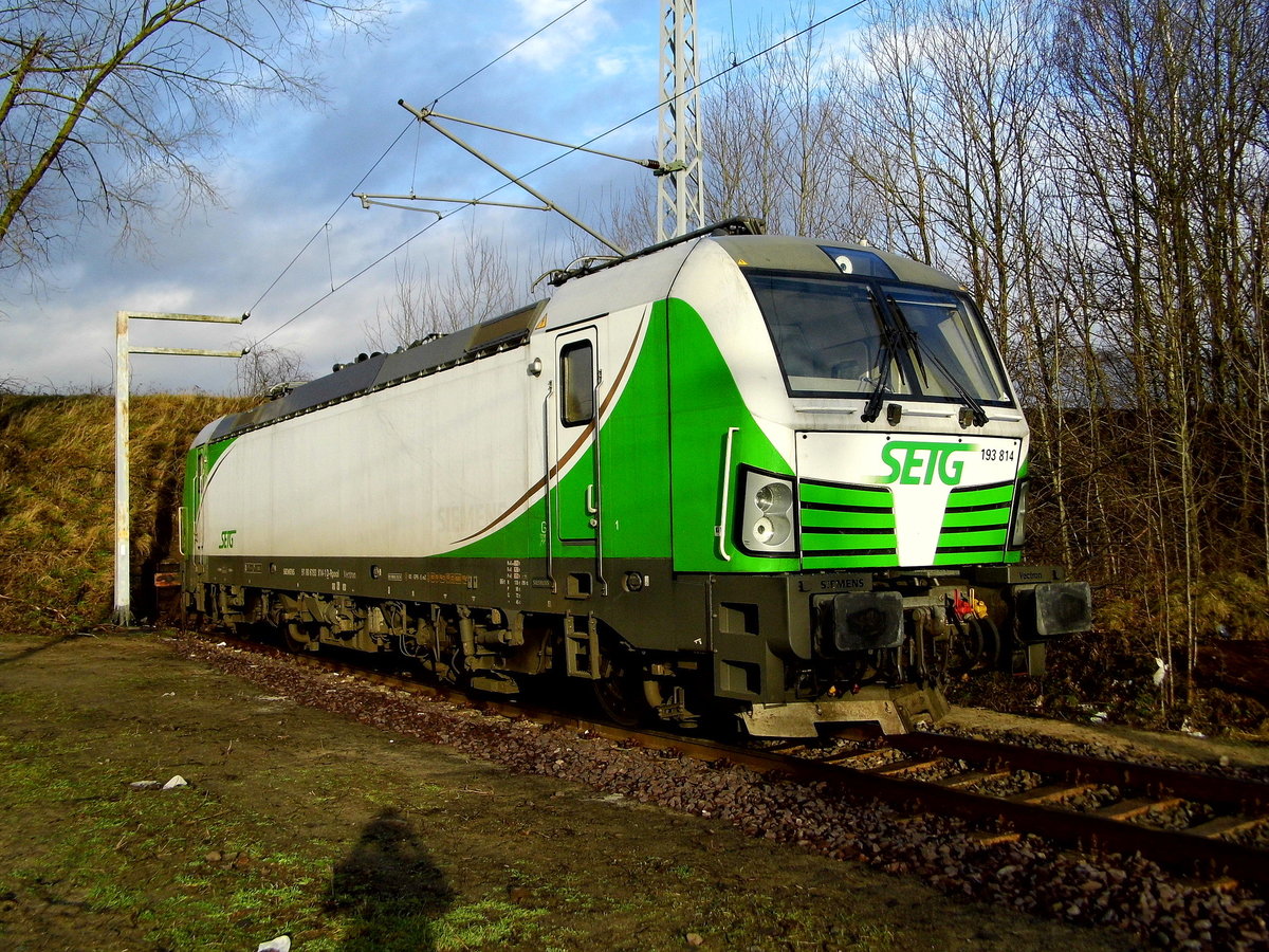 Am 31.12.2017 war die 193 814-1 von der SETG (Railpool) in Borstel abgestellt.