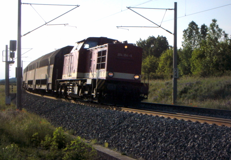 Am 4.06.2014 kam die 204 354-5 von der MTEG aus der Richtung Wittenberge und fuhr nach Stendal .