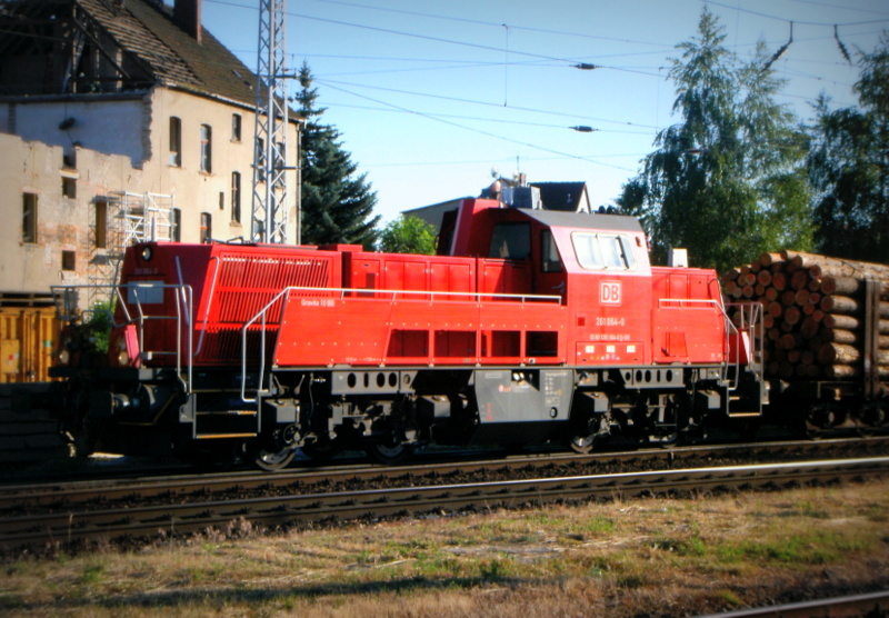 am 6.06.2014 stand die 261 064-0 von der DB  in Stendal und fuhr den nach Magdeburg .