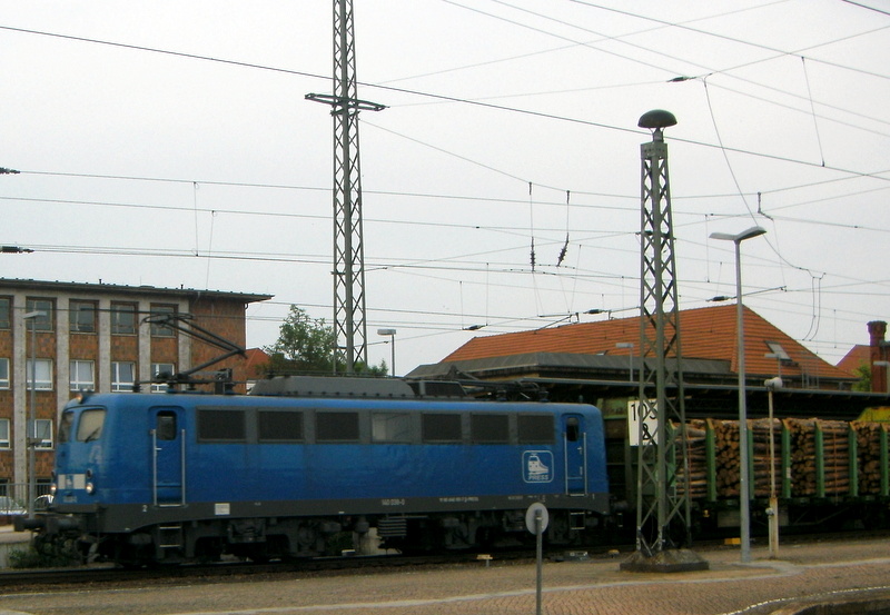 Am 9.06.2014 kam die 140 038-0 von der Press aus Richtung Berlin nach Stendal und fuhr weiter in Richtung nach Bostel bei Stendal .