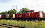 Am 21.06.2017 kamen die 145 035-2 von der DB Cargo Deutschland AG, und die 2006500 und die 2006405 und die 2006473 und die 2006408 von der RN aus Richtung Braunschweig nach Stendal und fuhr weiter in Richtung Magdeburg .