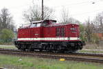 Am 05.04.2017 kam die  202 484-2 von der CLR - Cargo Logistik Rail-Service GmbH, aus Richtung Magdeburg nach Stendal .
