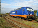 -br-1-285-traxx-f140-de/522027/am-03102016-war-die-76-110-0 Am 03.10.2016 war die 76 110-0 von Railodx in Stendal abgestellt .