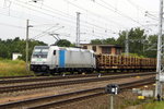 Am 27.07.2016 kam die 185 681-4 von der SETG (Railpool) aus Richtung Wittenberge nach  Borstel .
