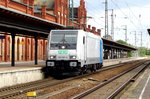 Am 06.08.2016 kam die 185 681-4 von der SETG (Railpool) aus Richtung Berlin nach Stendal und fuhr weiter in Richtung Borstel .