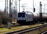 Am 03.04.2015 kam die E 186 676-4 von der Rurtalbahn Cargo (Railpool) aus Richtung Hannover nach Stendal und fuhr weiter in Richtung Magdeburg .