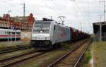 -br-6-186-traxx-f-140-msms2/427026/am-08052015-kam-die-e-186 Am 08.05.2015 kam die E 186 145-9 von der Transpetrol (Railpool) aus Richtung Magdeburg nach Stendal und fuhr weiter in Richtung  Salzwedel .