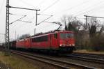 Am 15.02.2015 kam die 155 077-1 von der Railion aus Richtung Braunschweig nach Niederndodeleben und fuhr weiter in Richtung Magdeburg .