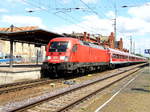 Am 17.06.2018 fuhr die 182 021-6 von Berlin nach Stendal und weiter nach Hamburg .