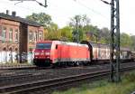 Am 24.10.2015 kam die 185 376-1 von DB Schenker aus Richtung Magdeburg nach Niederndodeleben und fuhr weiter in Richtung Braunschweig .
