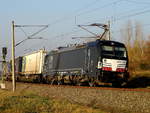 Am 28.12.2020 kam die  193 614-5 von  boxXpress.de GmbH, ( MRCE) aus Richtung Wittenberge und fuhr weiter in Richtung Stendal .