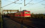 Am 24.10.2015 kam die 155 196 (MEG 705) aus Richtung Braunschweig nach Niederndodeleben und fuhr weiter in Richtung Magdeburg .