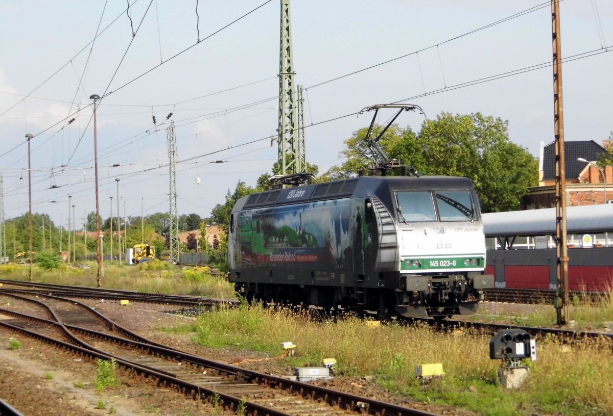  Am 25.08.2015 kam die 145 023-6 von der Press aus Richtung Hannover nach Stendal .