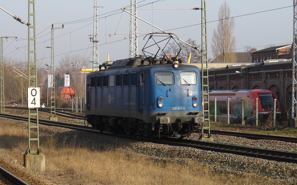 26.02.2019 fuhr die 140 621-4 von der EGP – Eisenbahngesellschaft Potsdam, von Hamburg    nach Wittenberge .