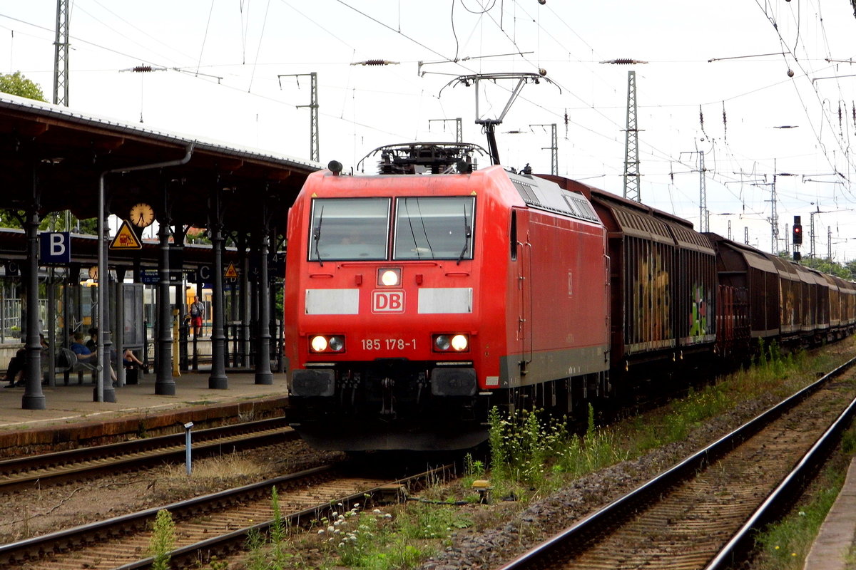 Am 01.08.2017 kam die 185 178-1 von der DB Cargo Deutschland AG.  aus Richtung Magdeburg nach Stendal und fuhr weiter in Richtung Braunschweig. 