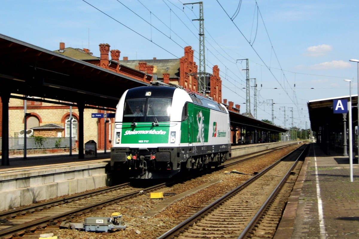 Am 02.08.2015 kam die 183 717 von der Steiermarkbahn  aus Richtung Berlin nach Stendal und fuhr weiter in Richtung Borstel .