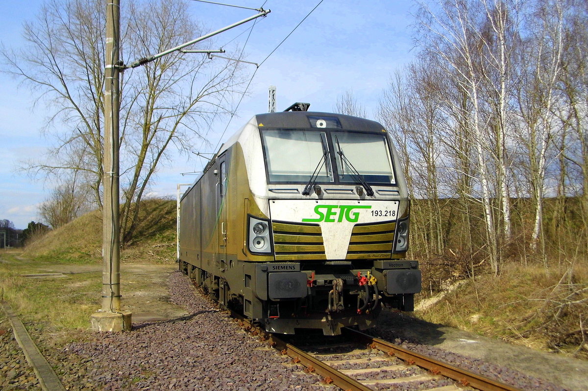 Am 03.04 .2018 war die 193 218-5 von der SETG (ELL) in Borstel abgestellt.