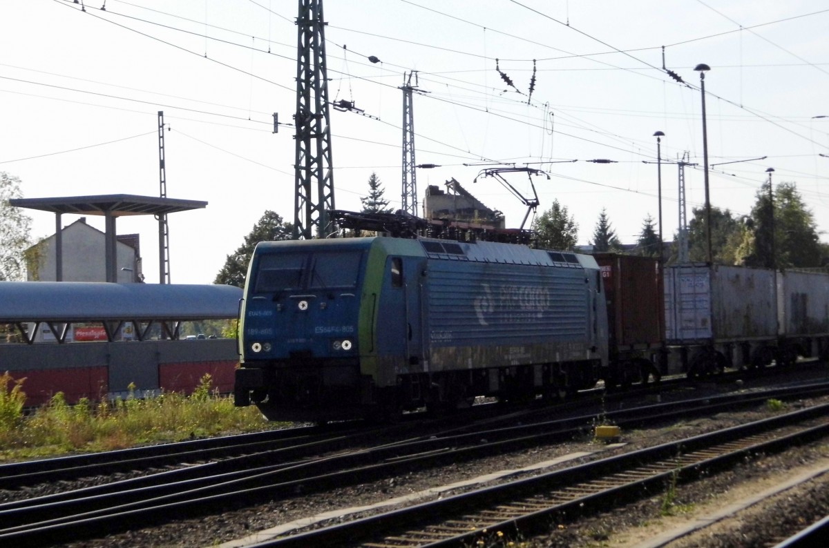 Am 03.10 .2015 kam die 189 805 von der PKP Cargo (MRCE Dispolok) aus Richtung Hannover nach Stendal und fuhr weiter in Richtung Berlin .