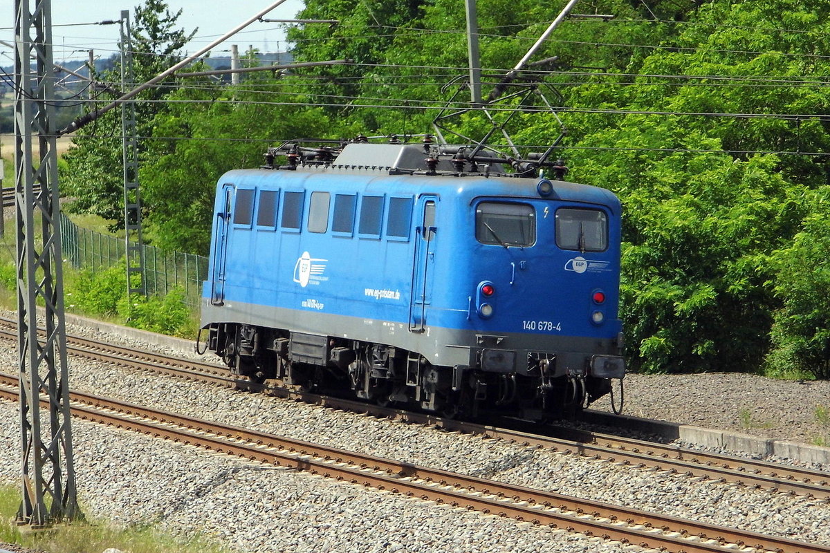 Am 04.07.2017 kam die 140 678-4 von der EGP – Eisenbahngesellschaft Potsdam,  aus Richtung Stendal und fuhr weiter in Richtung Wittenberge .