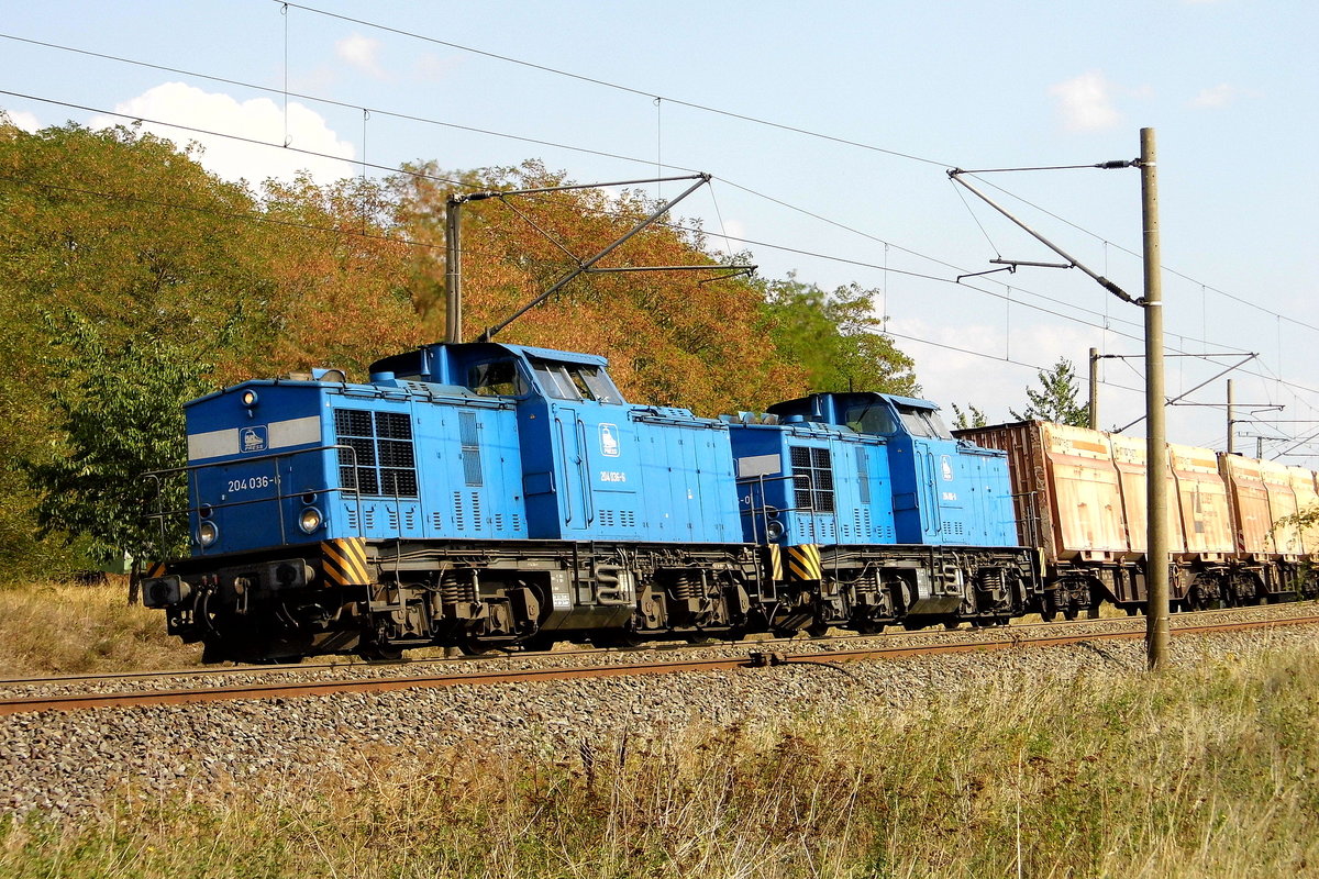  Am 04.09.2018 fuhren die  204 016-0 und die 204 036-6 von der Press   von  Kodersdorf-Sachsen nach Stendal und weiter nach Niedergörne  . ( Schönen Gruß am TF)