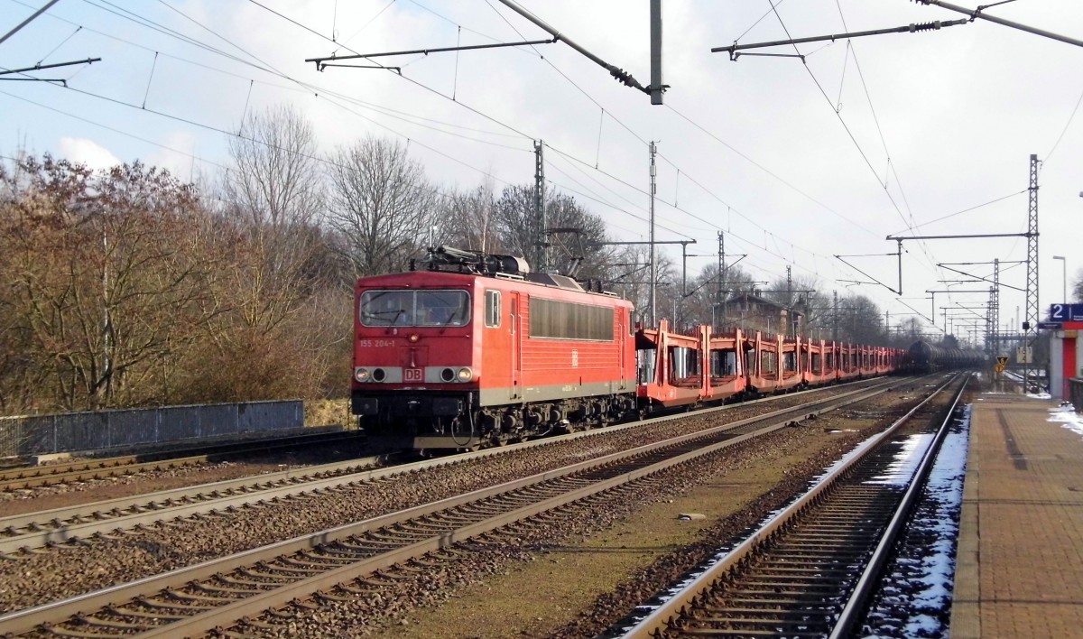 Am 05.02.2015 kam die 155 204-1 von der DB aus Richtung Magdeburg nach Niederndodeleben und fuhr weiter in Richtung Braunschweig .