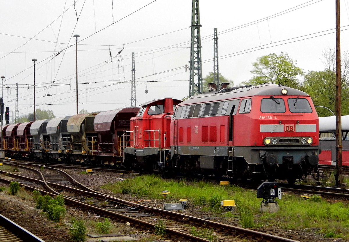 Am 05.05.2017 kamen die  212 094-7 und die 218 139-4   aus Richtung Berlin nach Stendal .