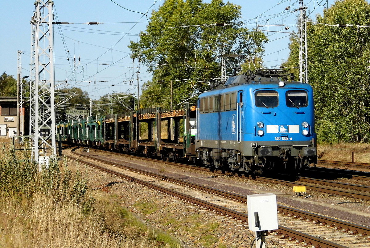 Am 05.10.2018 kam die 140 008-6 von der Press aus Richtung Wittenberge nach Borstel und fuhr weiter nach Stendal .