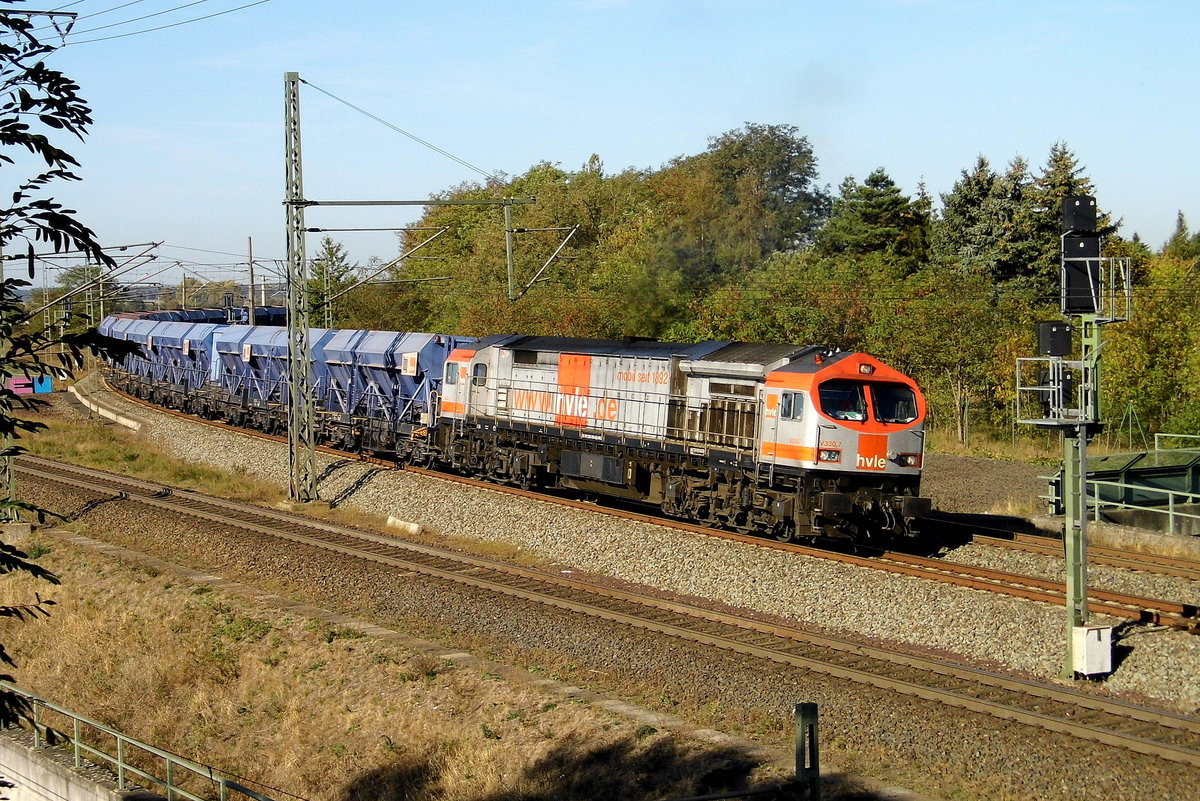 Am 05.10.2018 kam die V330.7 (250 005-6) von der HVLE aus Richtung  Wittenberge und fuhr weiter in Richtung Stendal.