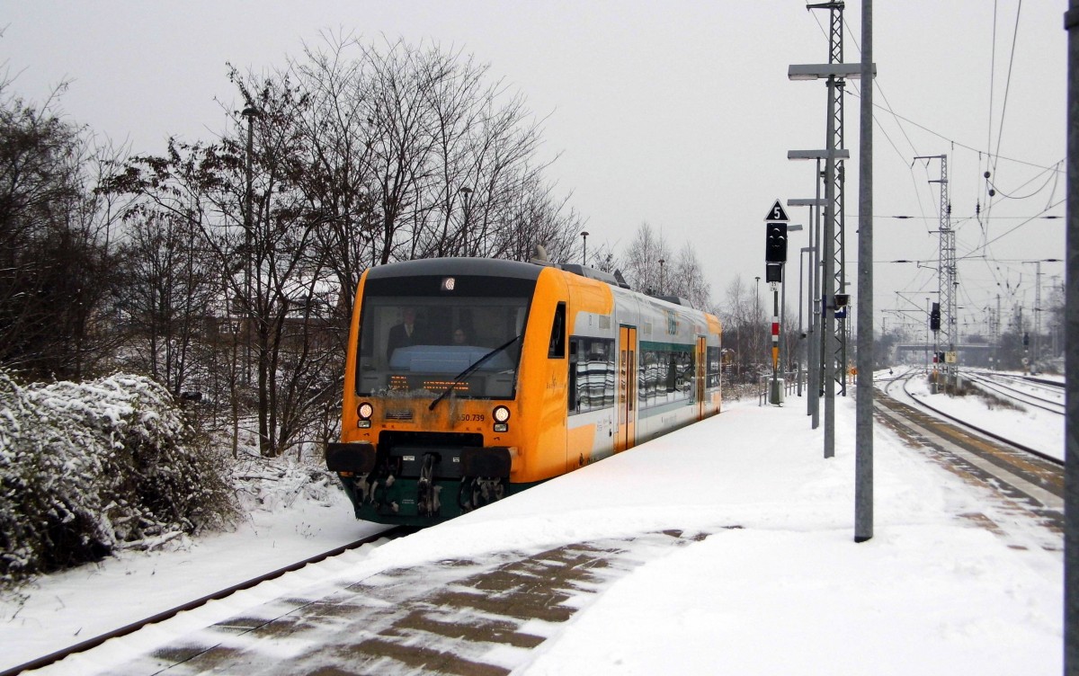 Am 06.01.2016 kam die 650.739 von der ODEG aus Richtung Rathenow nach Stendal .