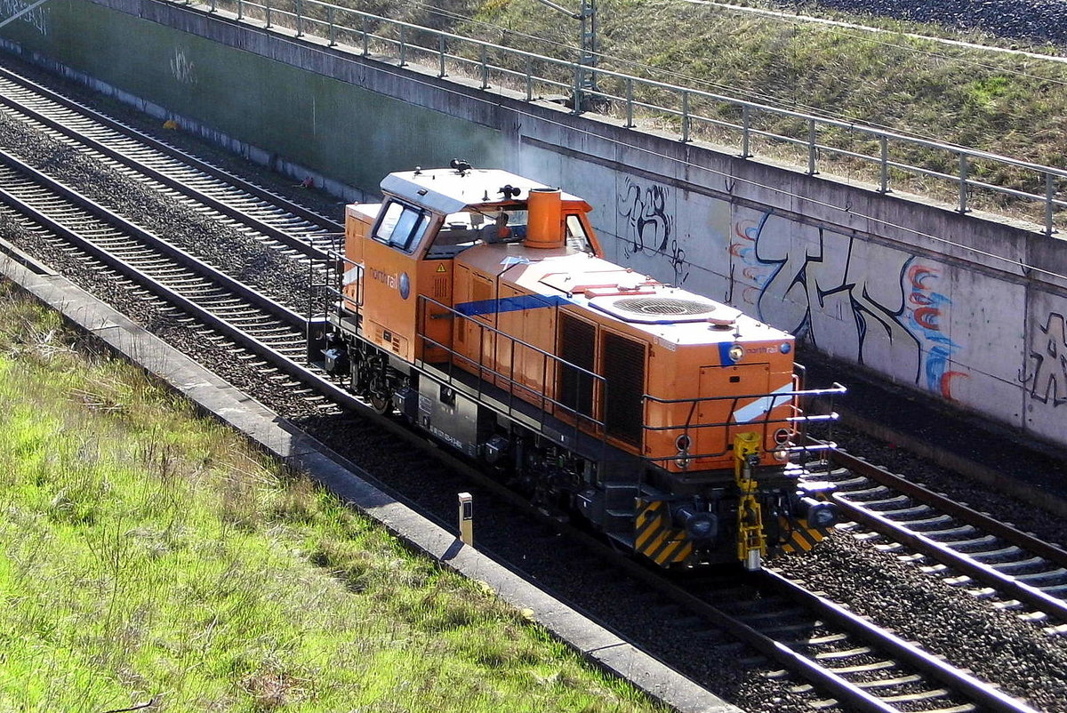 Am 06.04.2017 kam die 277 025-9 von der northrail  aus Richtung Stendal und fuhr weiter in Richtung Braunschweig .