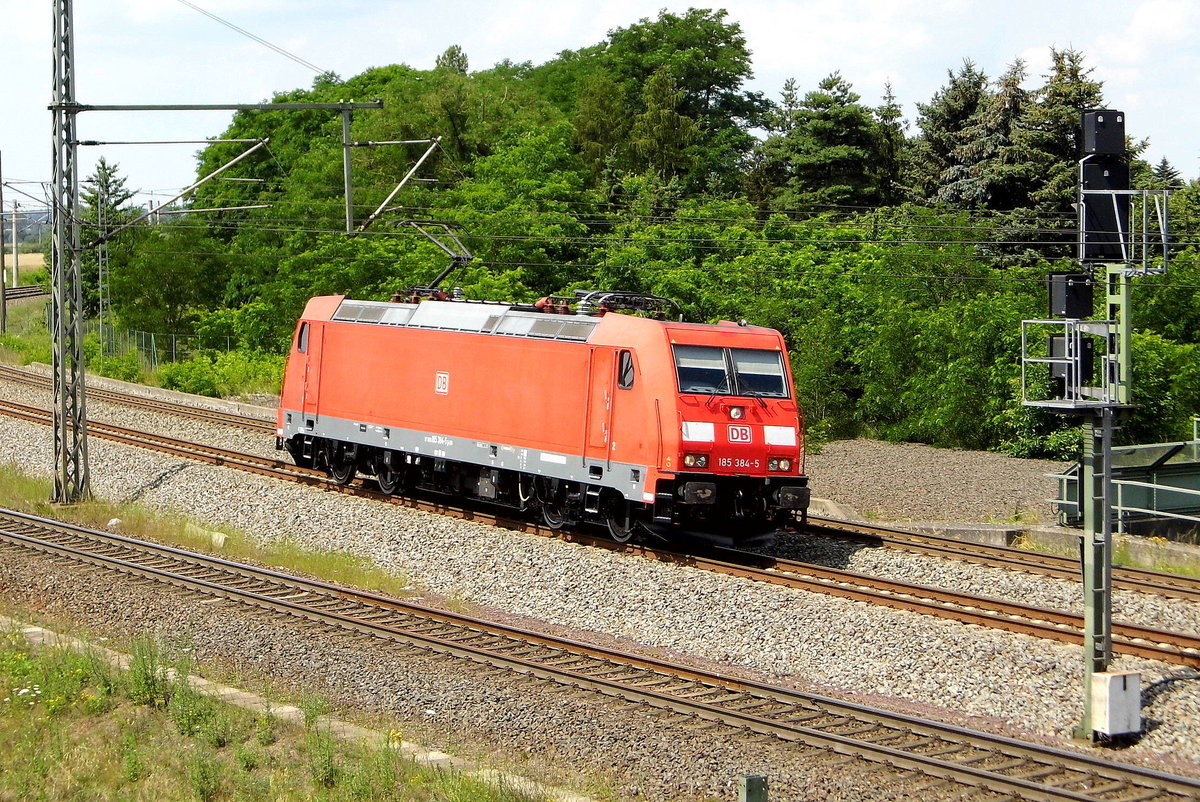 Am 06.07.2017 kam die 185 384-5 von der  DB Cargo Deutschland AG, aus Richtung Wittenberge und fuhr nach Stendal .