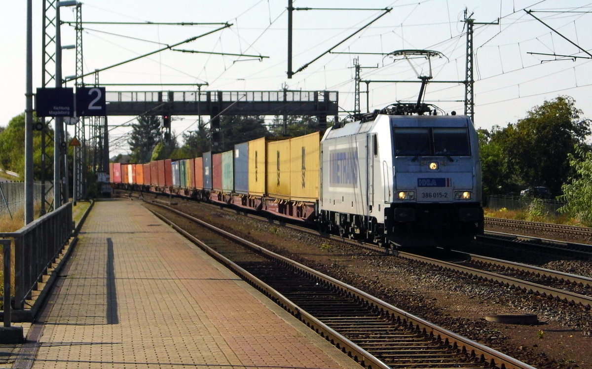 Am 07.09.2016 kam die 386 015-2 von METRANS aus Richtung  Braunschweig nach Niederndodeleben und fuhr weiter in Richtung Magdeburg . 