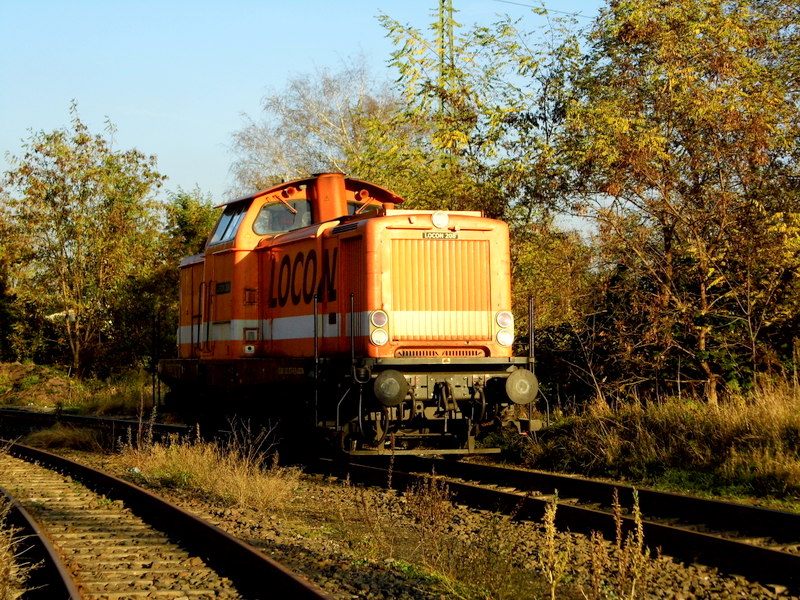 Am 07.11.2014 war die 212 357-8 von der Locon Logistik in Stendal abgestellt . 
