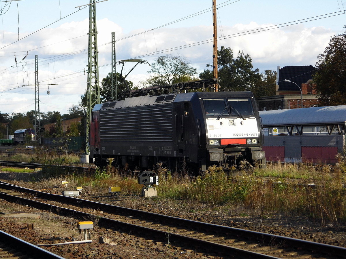 Am 08.10.2017 Rangierfahrt von der 189 091-2 von der SETG (MRCE Dispolok) in Stendal .