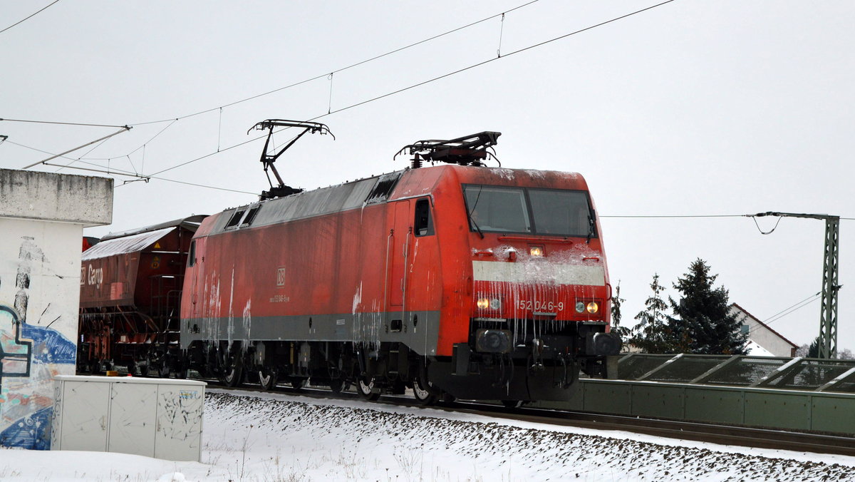 Am 09.02.2021 fuhr die 152 046-9 von DB Cargo Deutschland AG , aus Richtung Stendal und fuhr weiter in Richtung Salzwedel . 