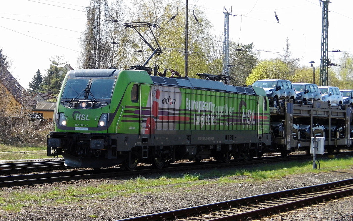 Am 09.04.2019 kam die 187 505-3 von der HSL Logistik (Akiem) aus Richtung Braunschweig nach Stendal und fuhr weiter in Richtung Magdeburg .