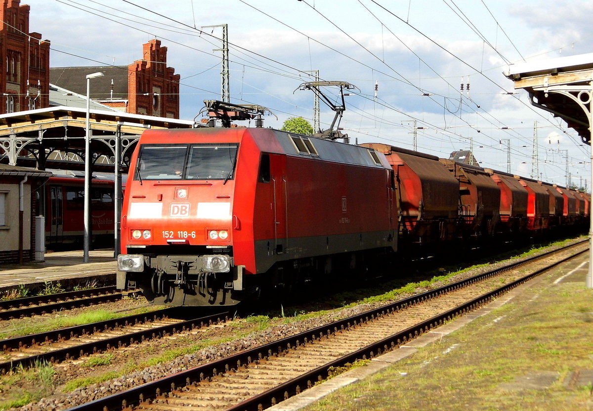 Am 09.05.2017 kam die 152 118-6 von der DB Cargo Deutschland AG , aus Richtung Magdeburg nach Stendal und fuhr weiter in Richtung Wittenberge .