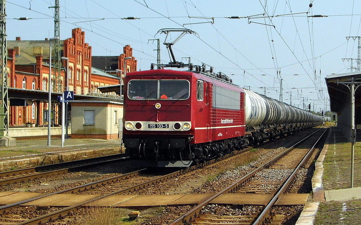 Am 09.09.2016 kam die 155 103-5 von der CLR - Cargo Logistik Rail-Service aus Richtung Magdeburg nach Stendal und fuhr weiter in Richtung Salzwedel .