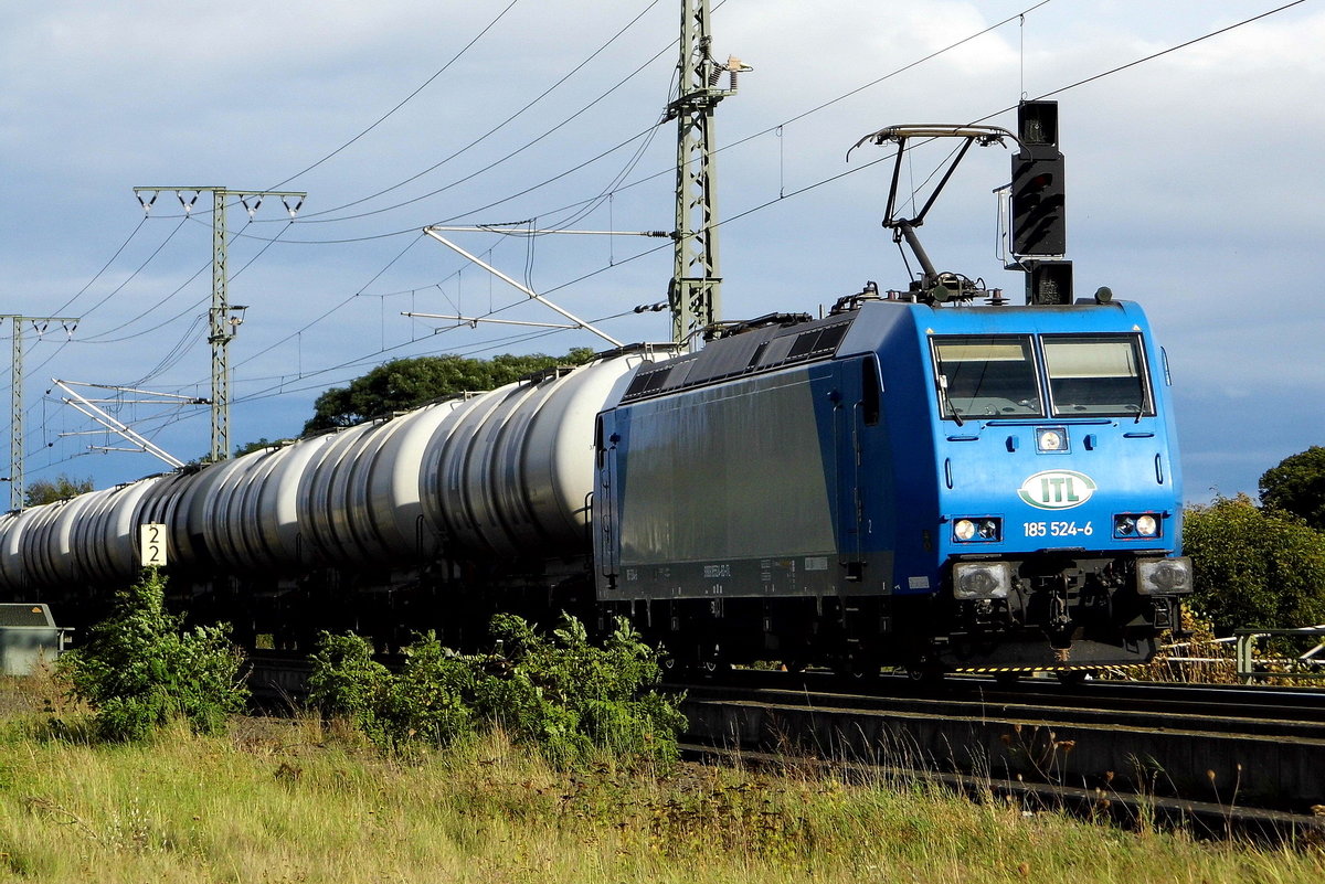 Am 09.09.2017 kam die 185 524-6 von der ITL aus Richtung Stendal und fuhr weiter in Richtung Salzwedel .