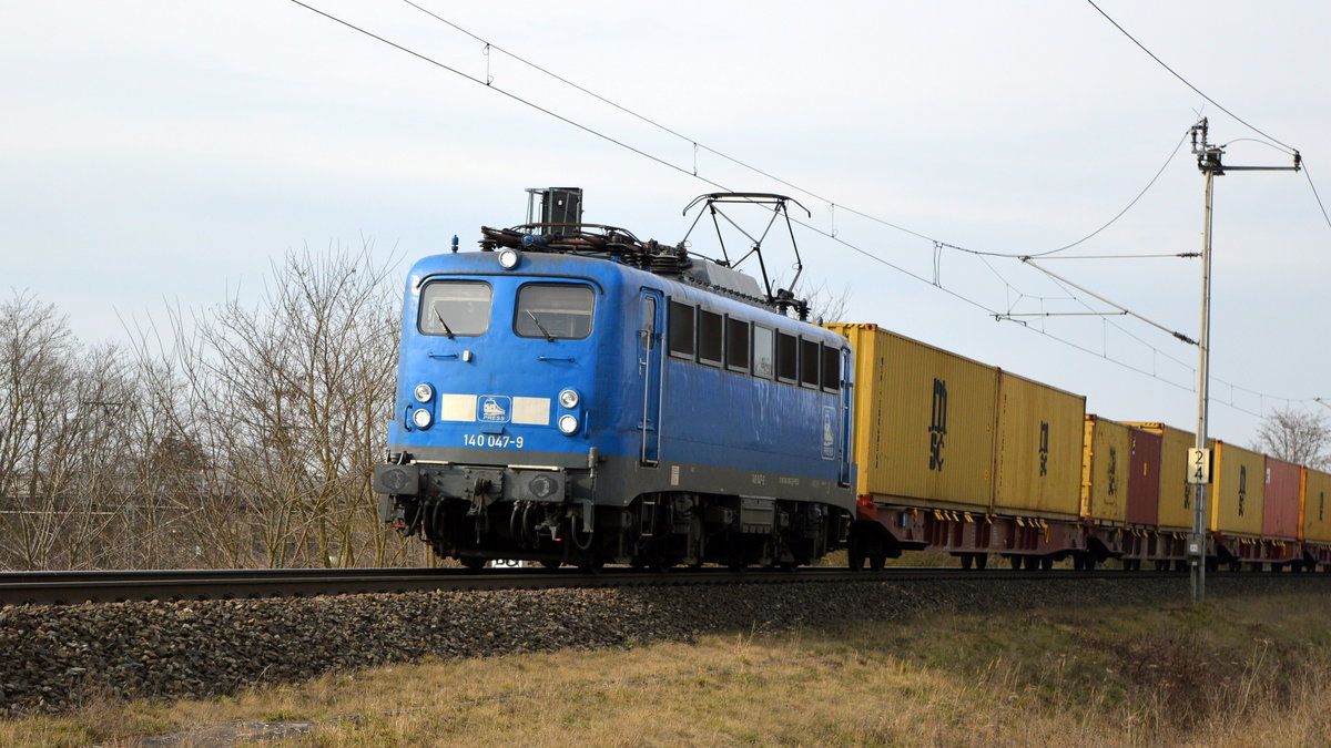 Am 10.03.2021 kam die 140 047-9 von METRANS (PRESS) aus Richtung Salzwedel und fuhr weiter in Richtung Stendal .