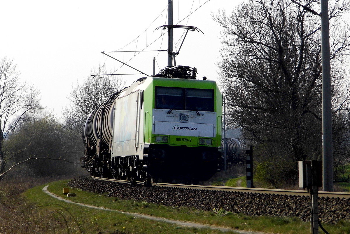 Am 10.04.2018 kam die 185 578-2 von  CAPTRAIN aus Richtung Salzwedel und fuhr nach Stendal .