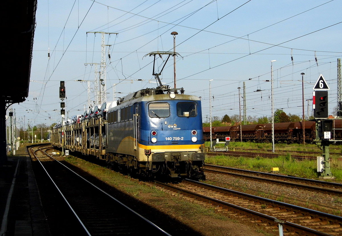 Am 10.05.2017 kam die 140 759-2 von der evb Logistik aus Richtung Magdeburg nach Stendal und fuhr weiter in Richtung Braunschweig .
