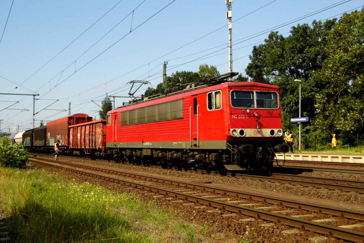 Am 10.09.2015 kam die 155 055-7 von der DB aus Richtung Braunschweig nach Niederndodeleben und fuhr weiter in Richtung Magdeburg .