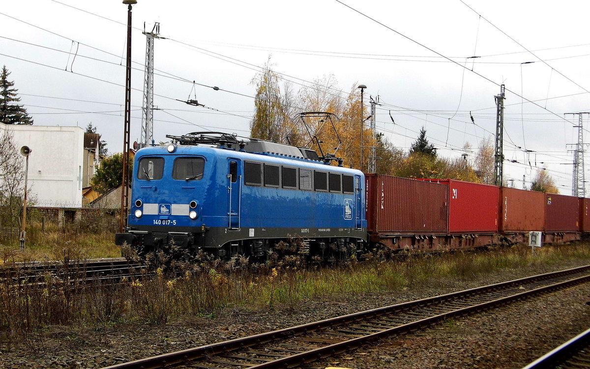 Am 10.11.2017 fuhr die 140 017-5 von METRANS (PRESS) von Hamburg nach Stendal und weiter nach Leipzig .